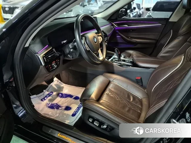 BMW 5 Series (G30) id 3616580 из Кореи 7