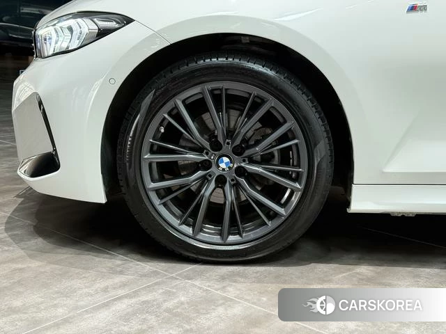 BMW 3 series id 4321296 из Китая 7