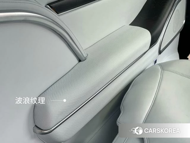 Mercedes-Benz V-class id 4263322 из Китая 7