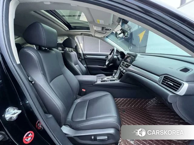 Honda Accord id 4298267 из Китая 7