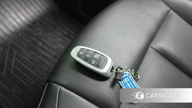 Hyundai Staria id 4572373 из Кореи 7