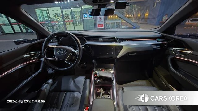 Audi e-Tron id 4513140 из Кореи 7