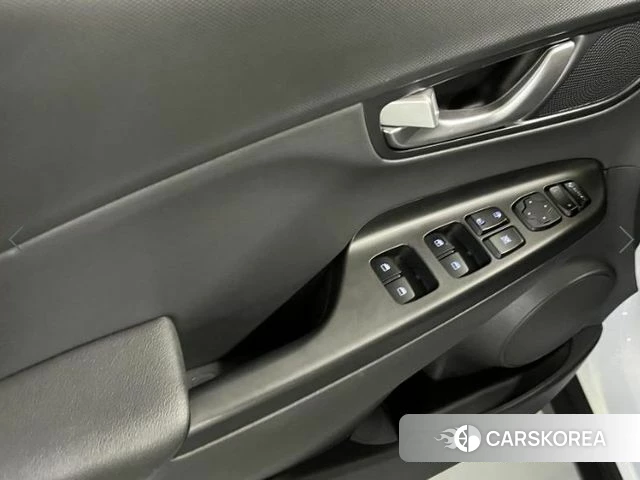 Hyundai The New Kona id 4534549 из Кореи 7