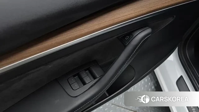 Tesla Model 3 id 3191647 из Кореи 7