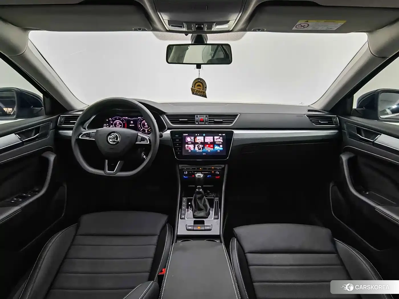 Skoda Superb id 4655116 из Китая 7