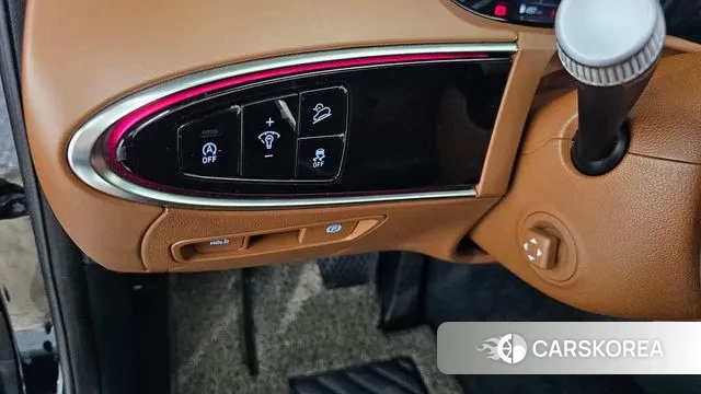 Genesis GV70 id 3788441 из Кореи 7