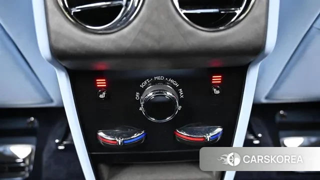 Rolls-Royce Cullinan id 3605472 из Кореи 7