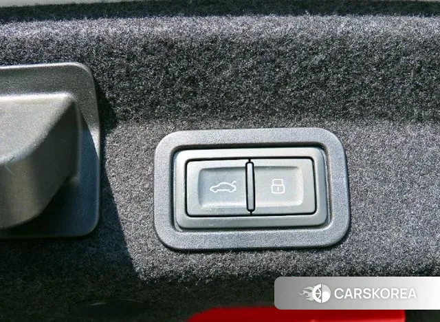 Audi A6 (C8) id 3696756 из Кореи 7