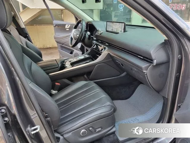 Genesis GV80 id 2981100 из Кореи 7