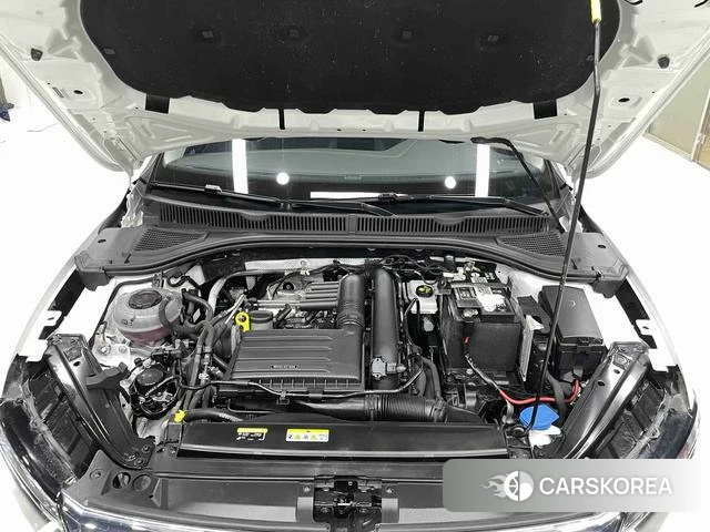 Volkswagen Sagitar id 4353628 из Китая 7