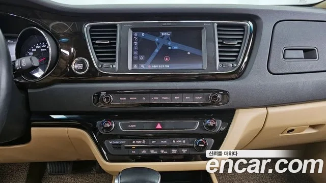 Kia The New Carnival id 2892081 из Кореи 7