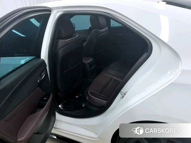 Cadillac CT4 id 4219259 из Китая 7