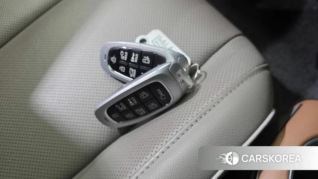 Hyundai Ionic 5 id 4389321 из Кореи 7