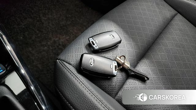 Kia Stonic id 4268797 из Кореи 7