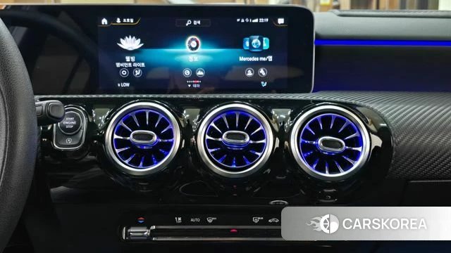 Mercedes-Benz A-Class W177 id 3924472 из Кореи 7