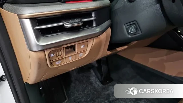 Hyundai Grandeur Hybrid (GN7) id 3310716 из Кореи 7