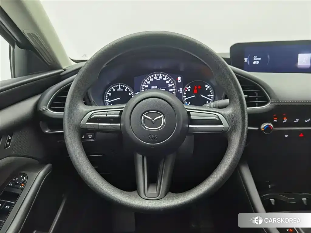 Mazda 3 id 4547377 из Китая 7