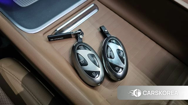 Hyundai Grandeur (GN7) id 4381636 из Кореи 7
