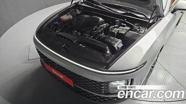 Hyundai Grandeur (GN7) id 2560080 из Кореи 7