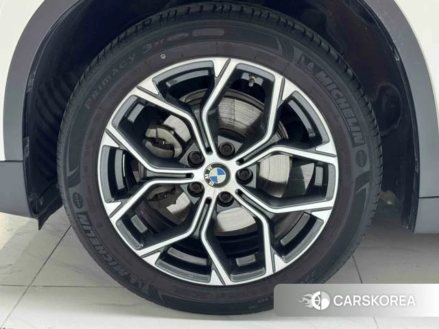 BMW X1 id 4399700 из Китая 7