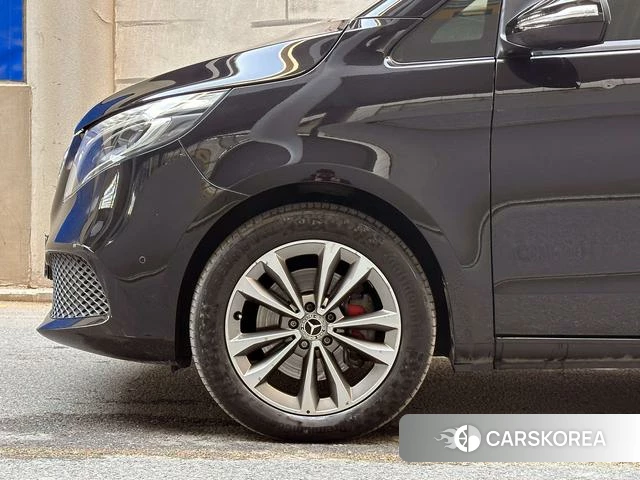 Mercedes-Benz V-class id 4213425 из Китая 7