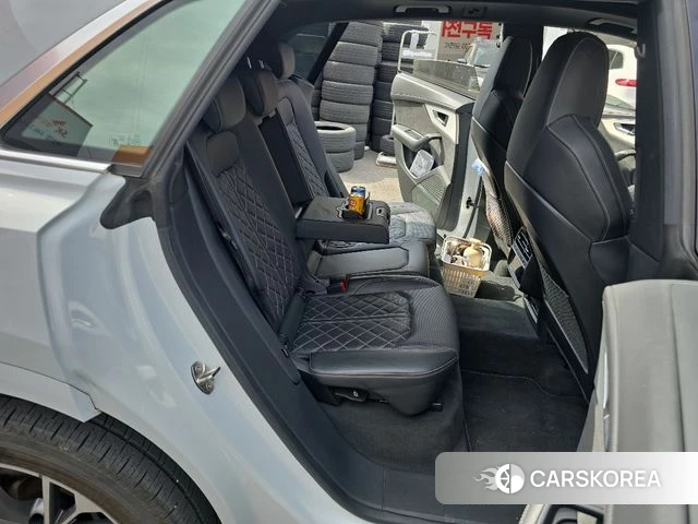 Audi Q8 (4M) id 4187560 из Кореи 7