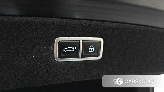 Genesis G90 (RS4) id 3897683 из Кореи 7