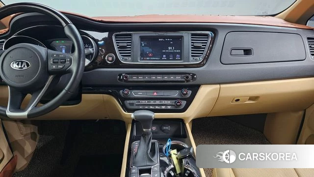 Kia The New Carnival id 4568344 из Кореи 7