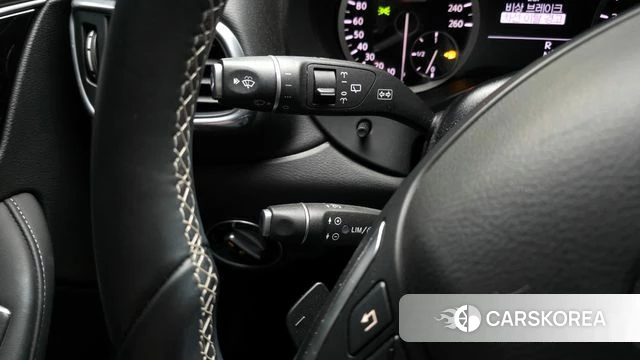 Infiniti Q30 id 3893763 из Кореи 7