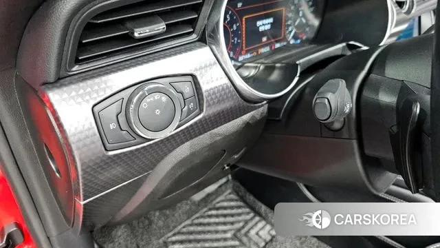 Ford Mustang id 3264653 из Кореи 7