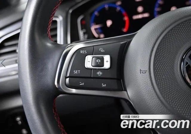 Volkswagen T-Roc id 2935664 из Кореи 7