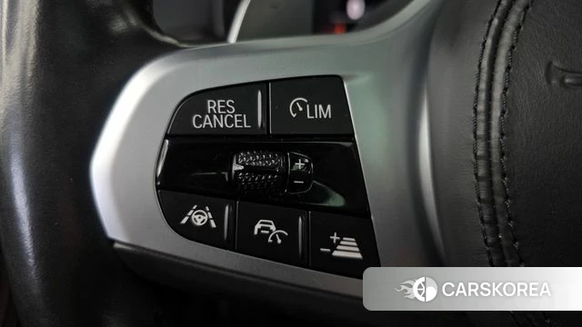 BMW 5 Series (G30) id 3924215 из Кореи 7