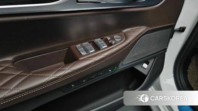 BMW 7 Series (G11) id 4304182 из Кореи 7