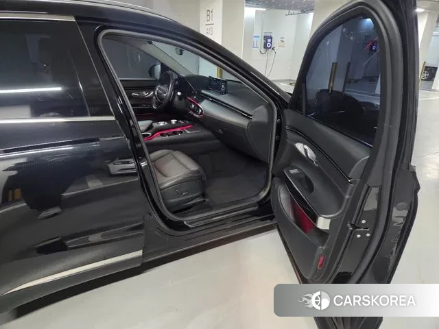 Genesis GV70 id 3712987 из Кореи 7