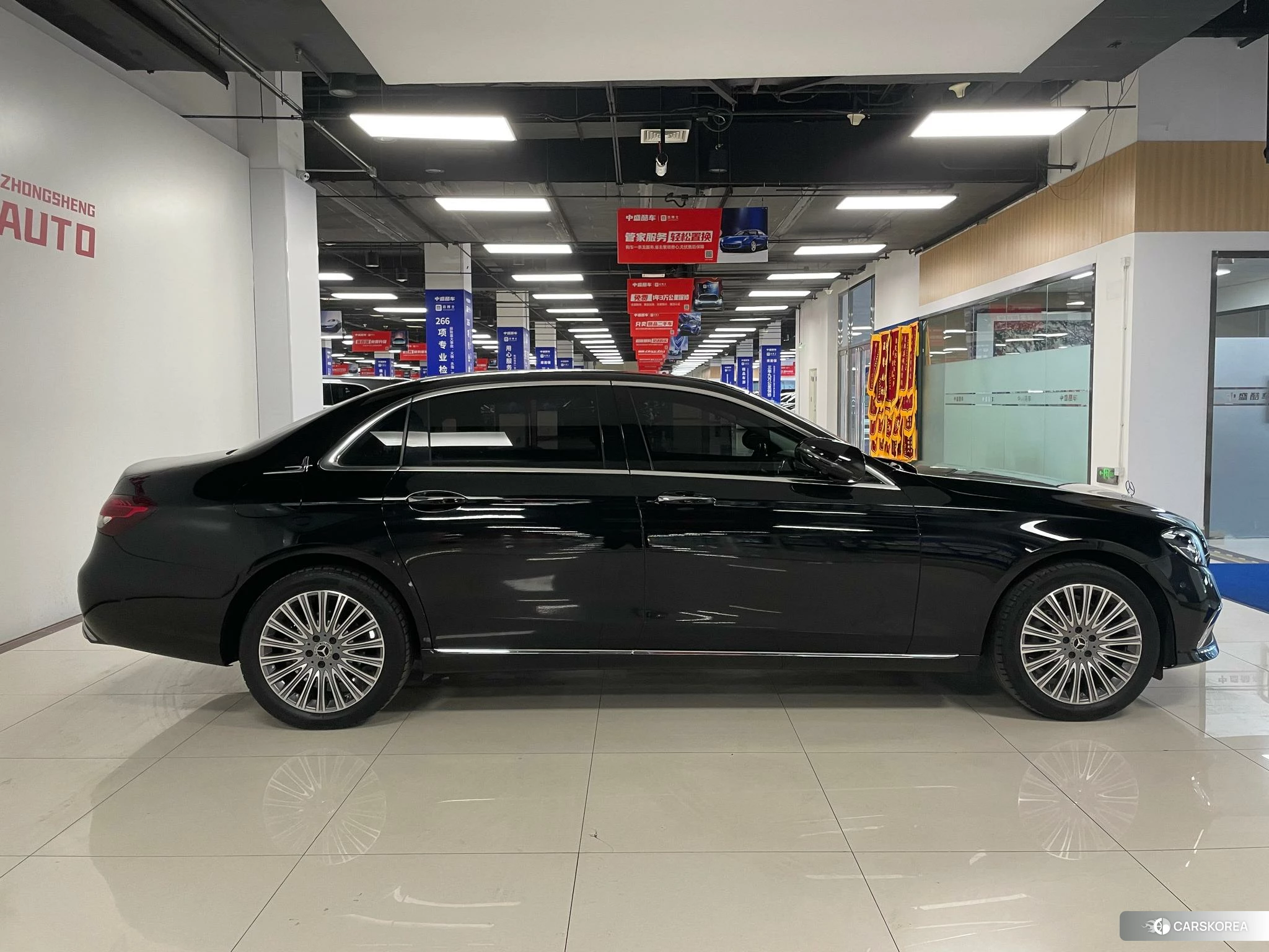 Mercedes-Benz E-Class id 4504716 из Китая 7