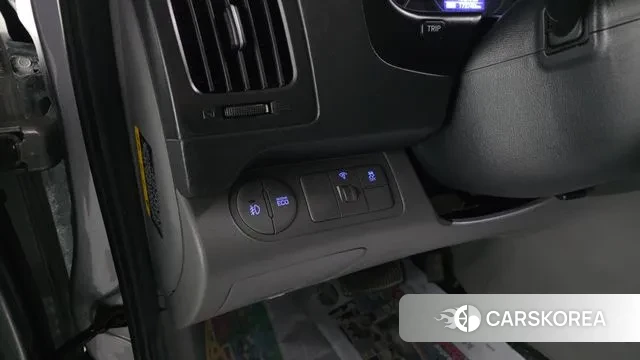 Hyundai The New Grand Starex id 3588428 из Кореи 7