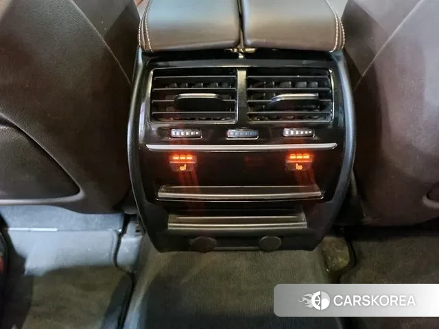 BMW 5 Series (G30) id 2997465 из Кореи 7