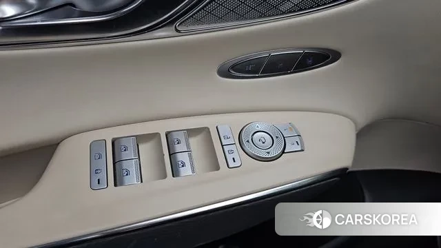 Genesis GV70 id 3401790 из Кореи 7