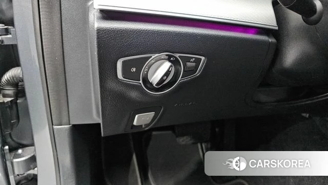 Mercedes-Benz E-Class W213 id 4530811 из Кореи 7