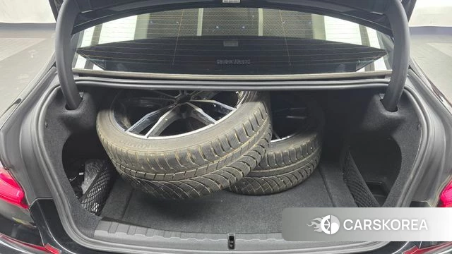 BMW 3 Series (G20) id 4856000 из Кореи 7