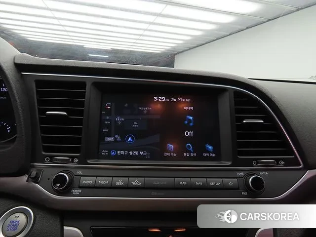 Hyundai Avante AD id 3737283 из Кореи 7