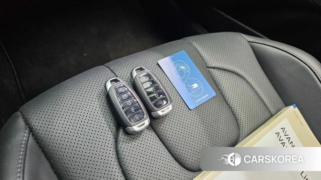 Hyundai Avante (CN7) id 3964262 из Кореи 7