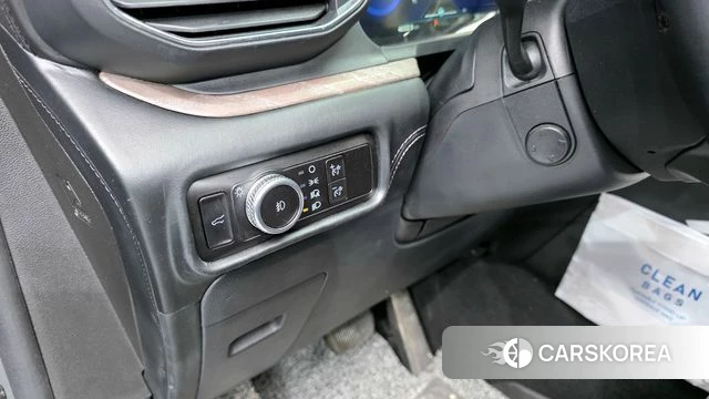 Ford Explorer 6th Generation id 3811617 из Кореи 7