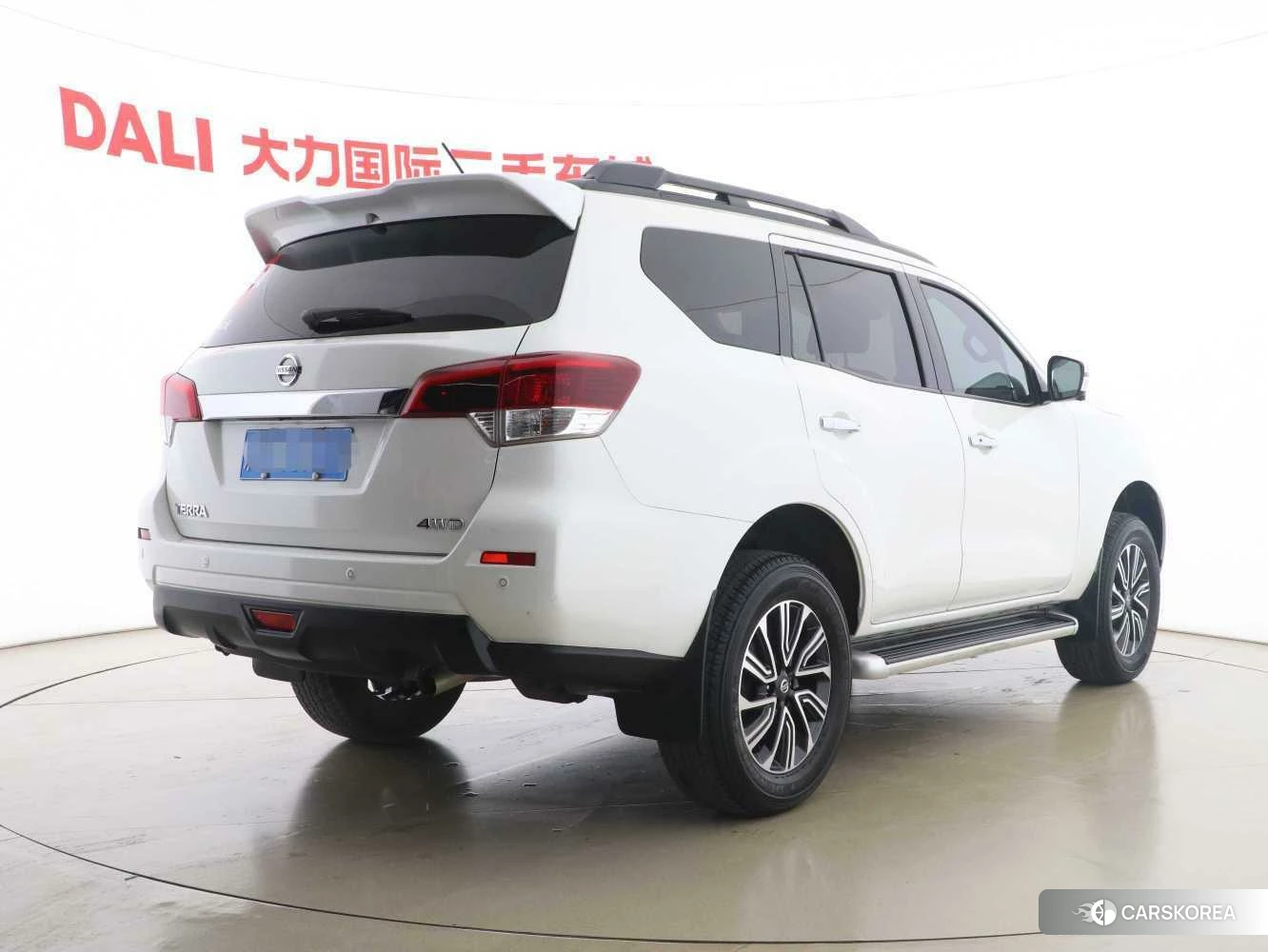 Nissan Tuda id 4452710 из Китая 7
