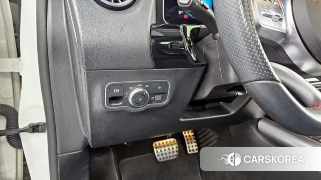 Mercedes-Benz GLA - Class H247 id 3335642 из Кореи 7