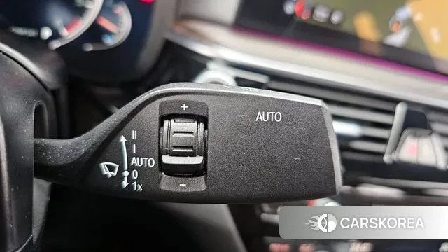 BMW 5 Series (G30) id 3647383 из Кореи 7