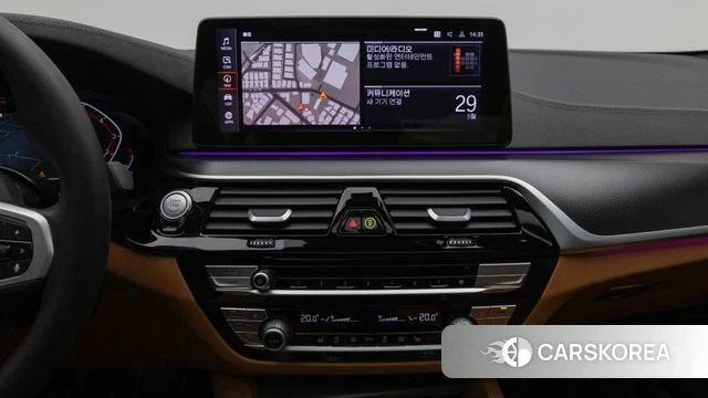 BMW 5 Series (G30) id 4409123 из Кореи 7