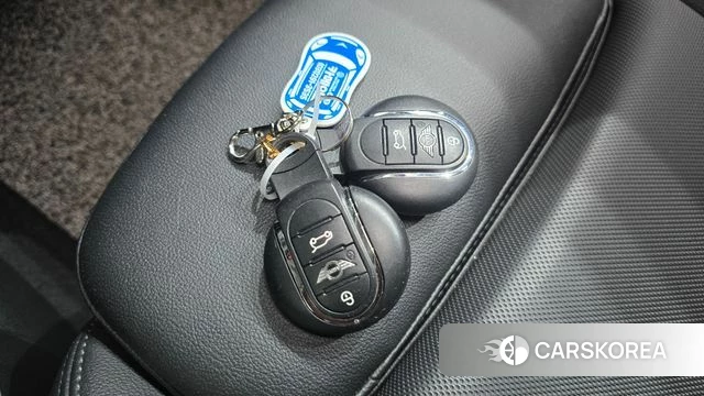 Mini Cooper D id 4626301 из Кореи 7