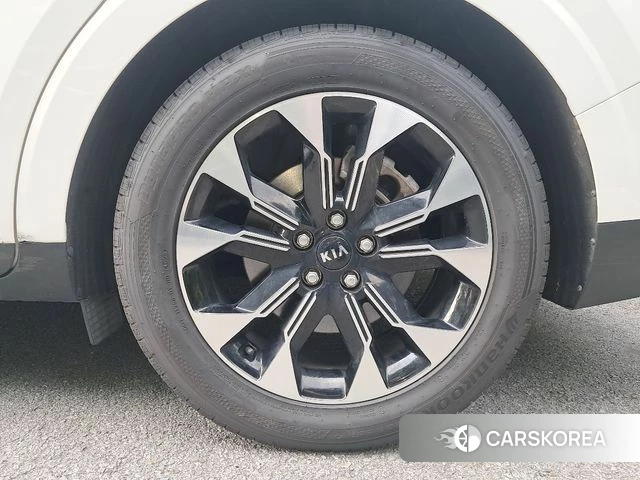 Kia Carnival 4th generation id 4482405 из Кореи 7