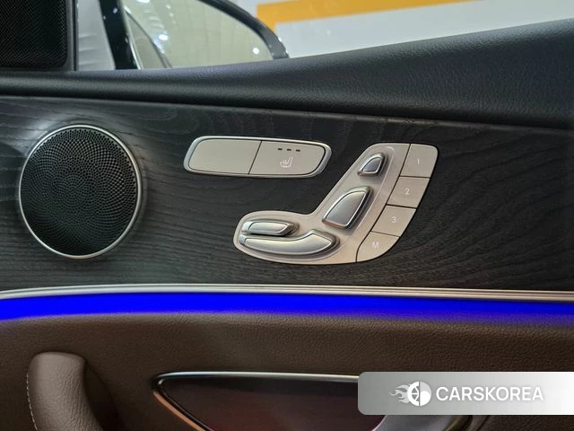 Mercedes-Benz E-Class W213 id 4581272 из Кореи 7